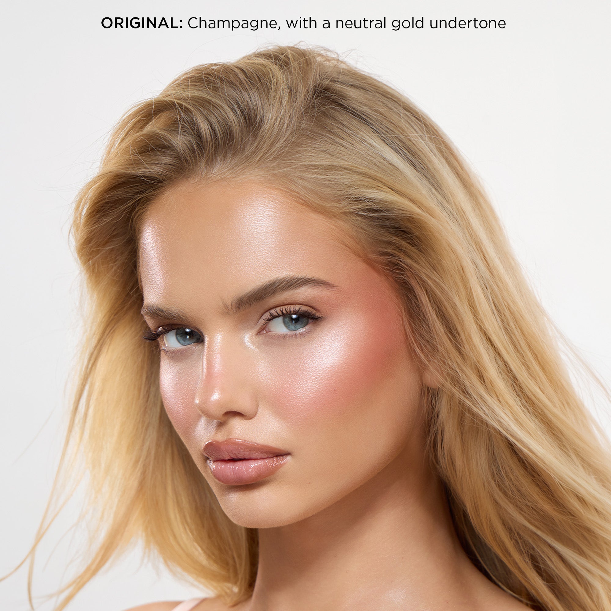 ICONIC London Mini Illuminator - Champagne with a neutral gold undertone
