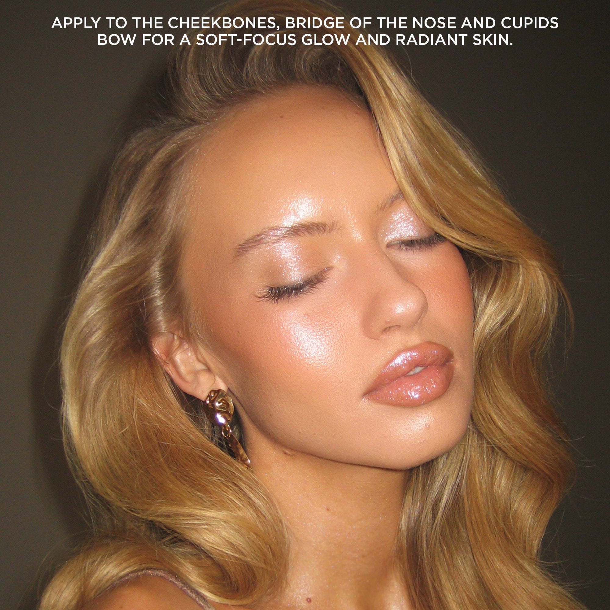 Iconic London Illuminator Liquid Highlighter Drops - Soft Focus Glow and Radiant Skin